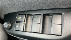 Toyota Yaris Cross 1.5 Hybrid Icon 5dr CVT Hybrid Estate